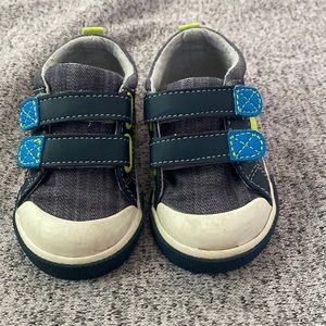 See Kai run sneakers